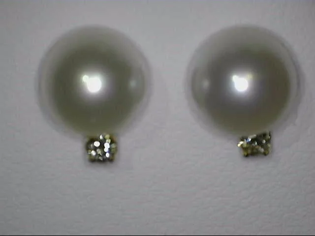 14K Yellow Gold Pearl and Diamond Stud Earrings