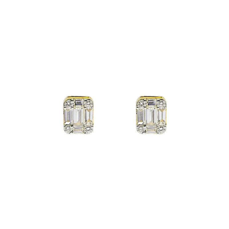 18 Karat Yellow Gold Stud Earrings with Baguette and Round Diamonds