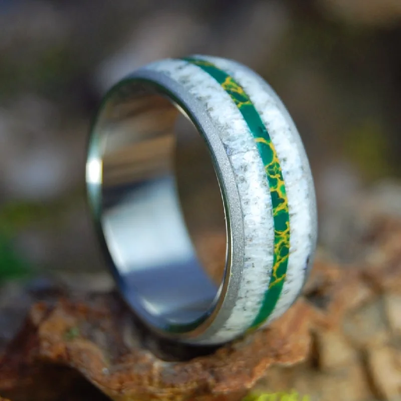 Svalbard Moose | Men's Moose Antler, Jade & Titanium Wedding Ring