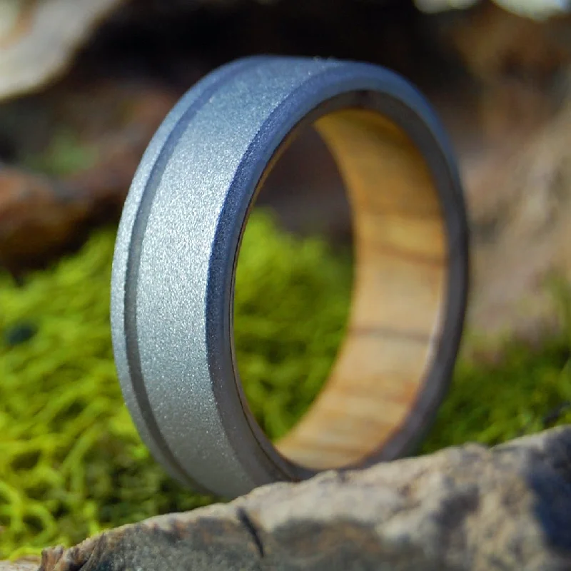 Unfettered Olive | Men's Olive Wood & Titanium Wedding Ring