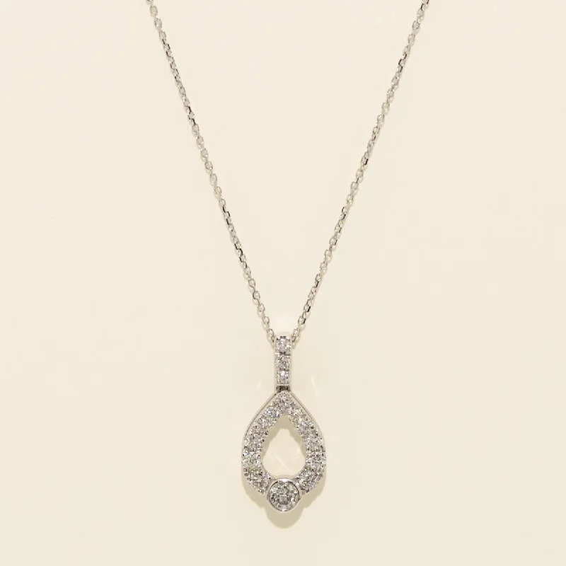 Diamond Necklace in 14kt White Gold (1/4ct tw)