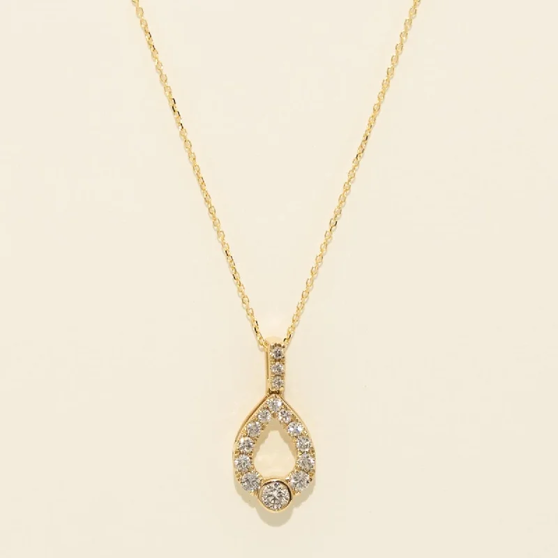 Diamond Necklace in 14kt Yellow Gold (1/4ct tw)