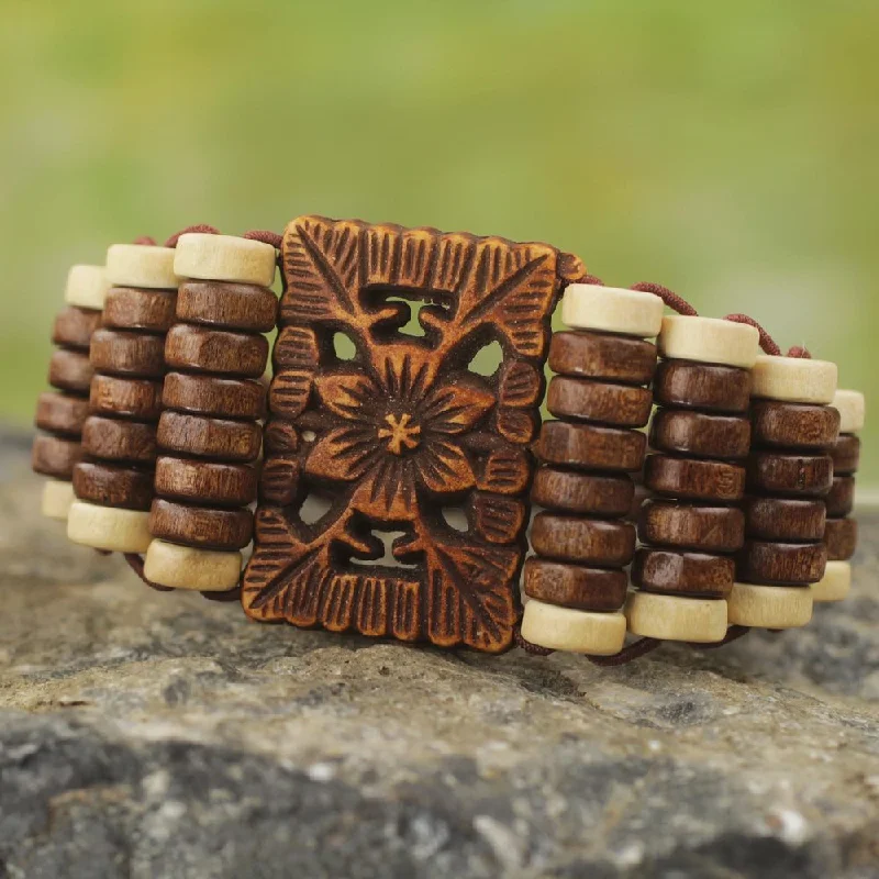 Handcrafted Recycled Plastic Sese Wood 'Kumasi Blossom' Bracelet (Ghana)