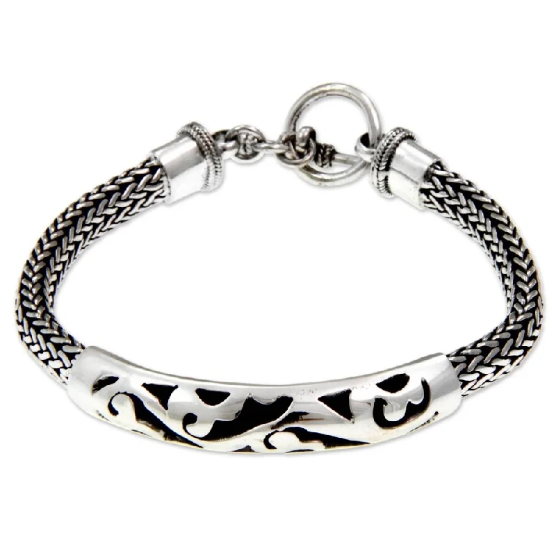 Handmade Finesse Sterling Silver Bracelet (Indonesia)