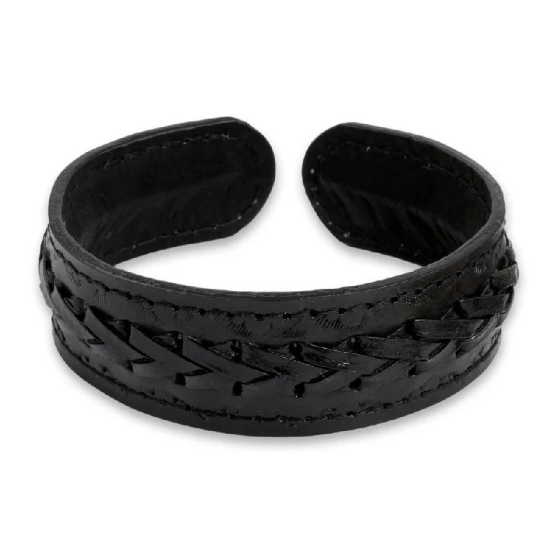 Handmade Men's Leather 'Midnight Warrior' Bracelet (Thailand)