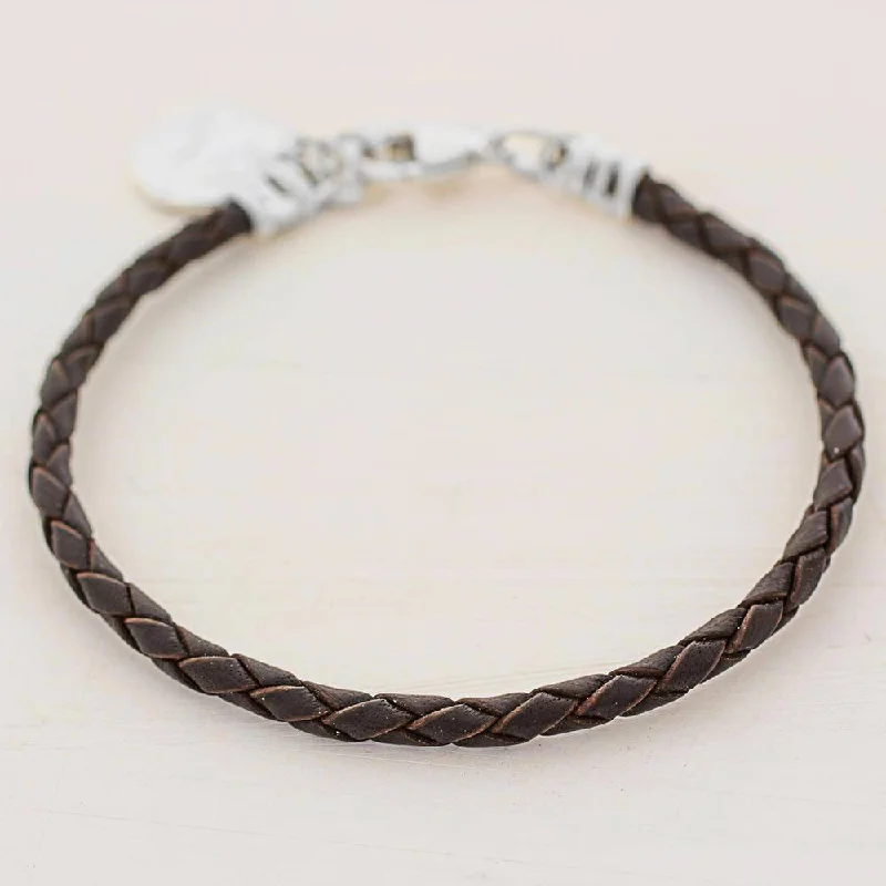 Handmade Silver Leather 'Walk of Life in Brown' Bracelet (Guatemala) - Brown