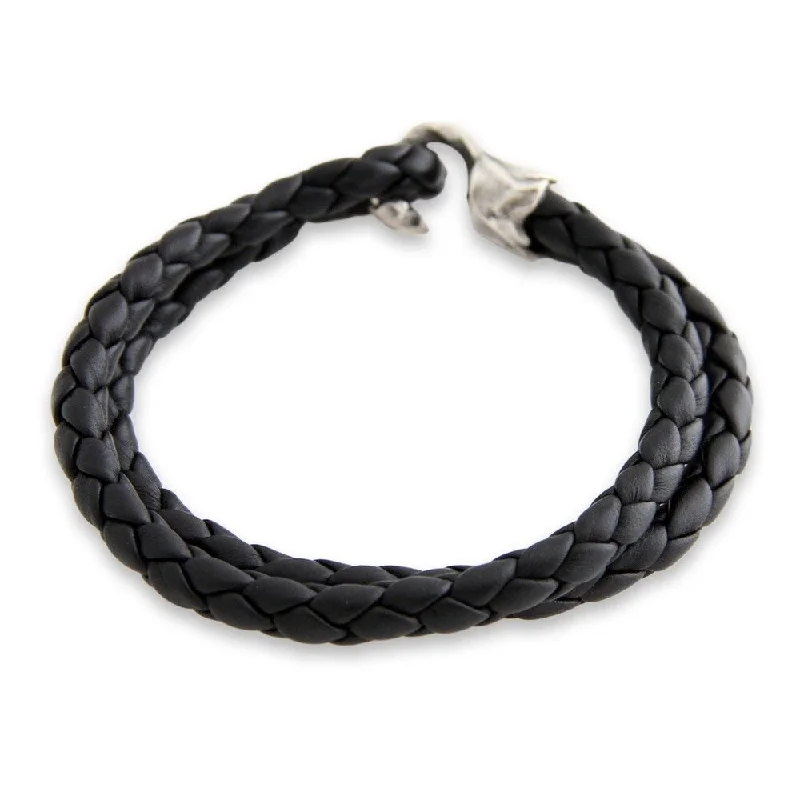 Handmade Warrior Sterling Silver Leather Bracelet (Indonesia)