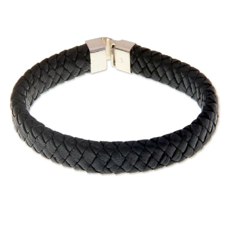 Sterling Silver and Leather Men's 'Courage' Bracelet (Indonesia)