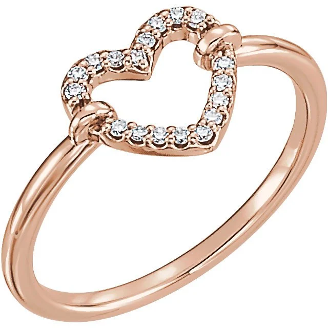 14KT GOLD .08 CTW ROUND DIAMOND HEART RING