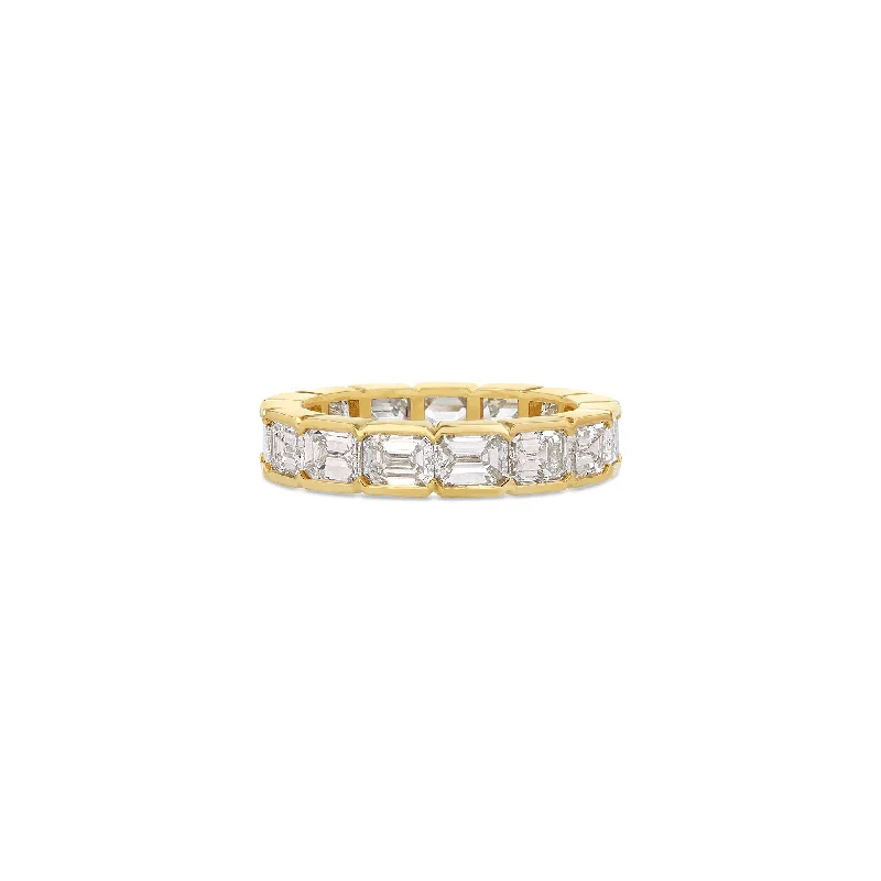 Emerald Cut Diamond Eternity Ring - Horizontal