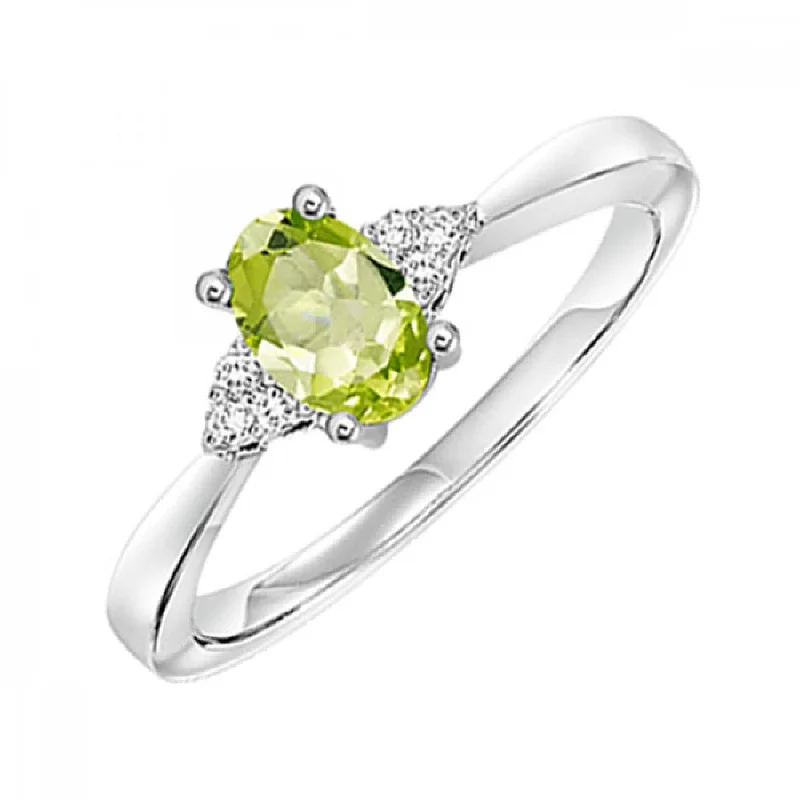 10KT White Gold Birthstone Ring - Peridot - August