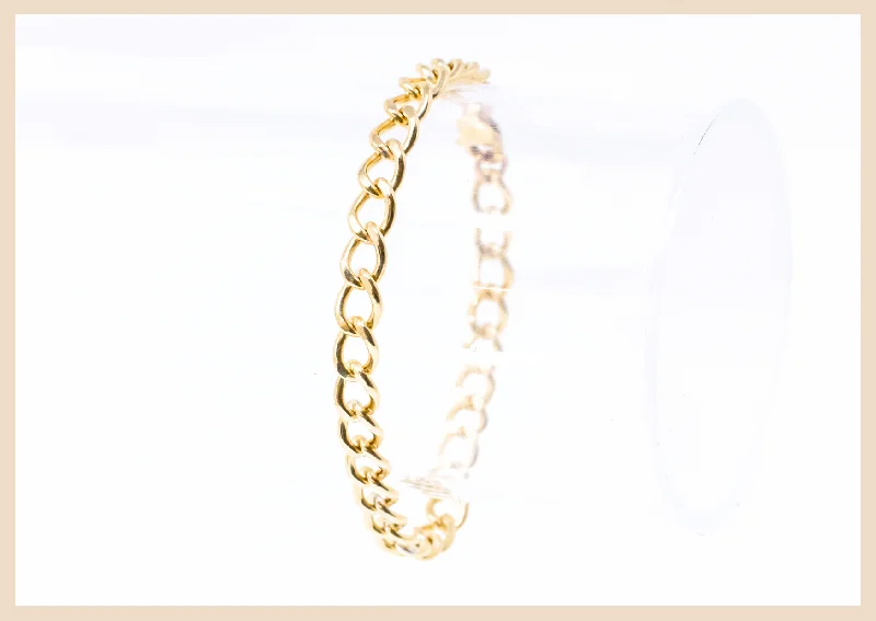 Gold Curb Chain Bracelet