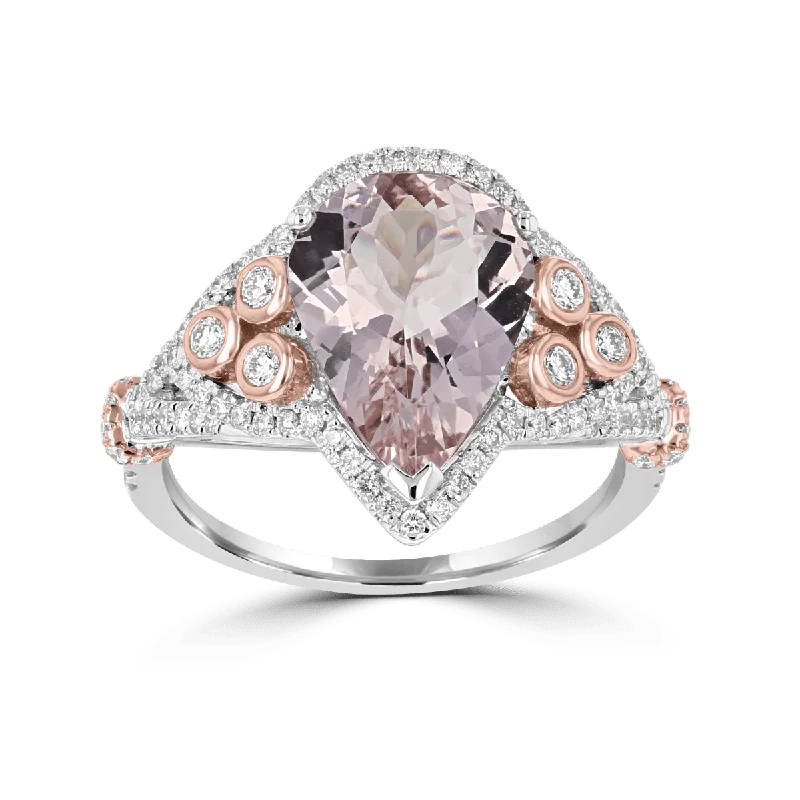 JULEVE 18KT 3.42 CARAT MORGANITE & 0.47 CARAT DIAMOND HALO RING