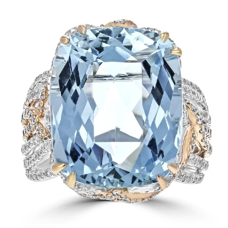 JULEVE 18KT TWO-TONE 14.76 CT AQUAMARINE & 2.10 CTW DIAMOND RING