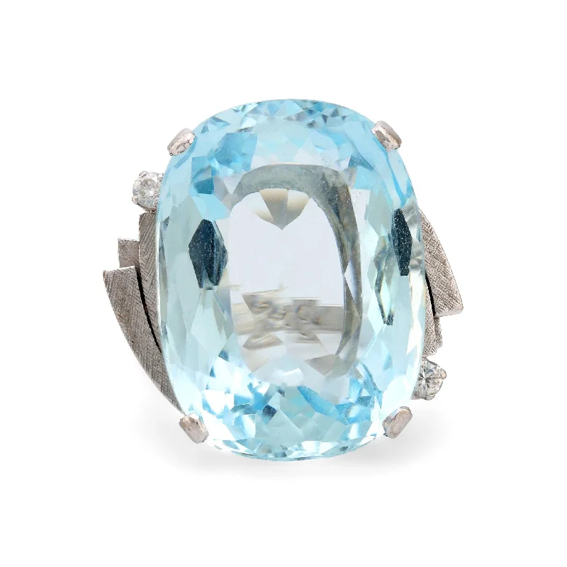 Mid Century 27 carat aquamarine diamond 18k white gold cocktail ring