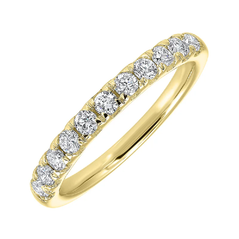 14KT YELLOW GOLD DIAMOND (1/2CTW) RING