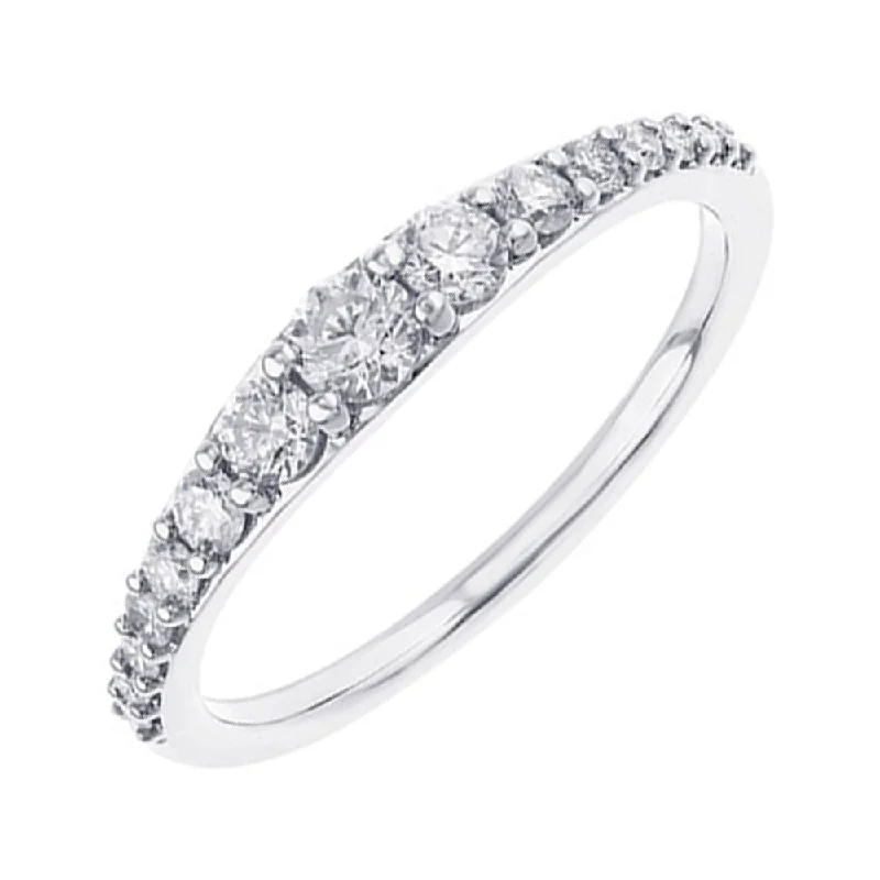 14KT WHITE GOLD DIAMOND (1/2CTW) RING